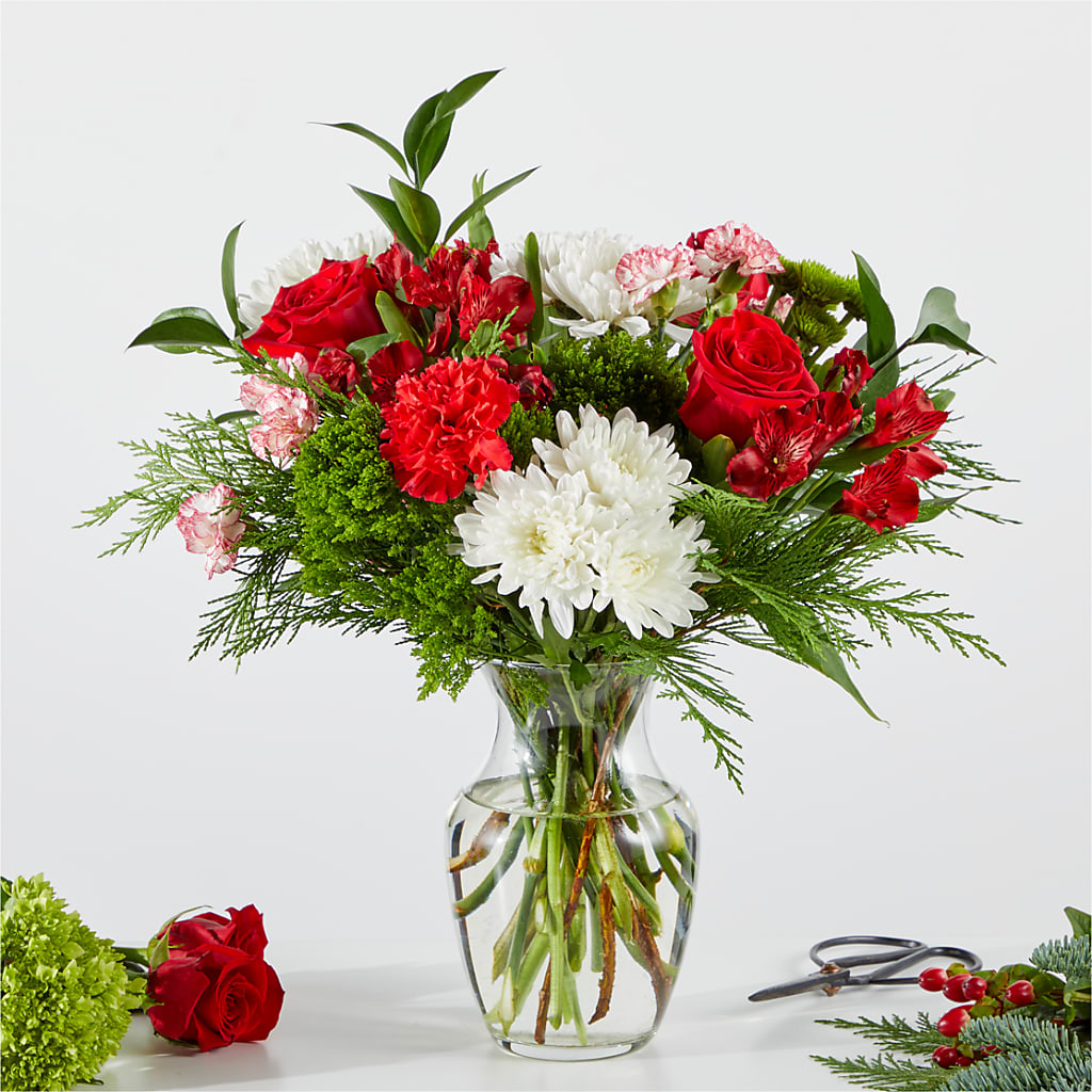Merry Moment Bouquet – A Florist Original – AIMEE'S FLOWERS, San Diego CA