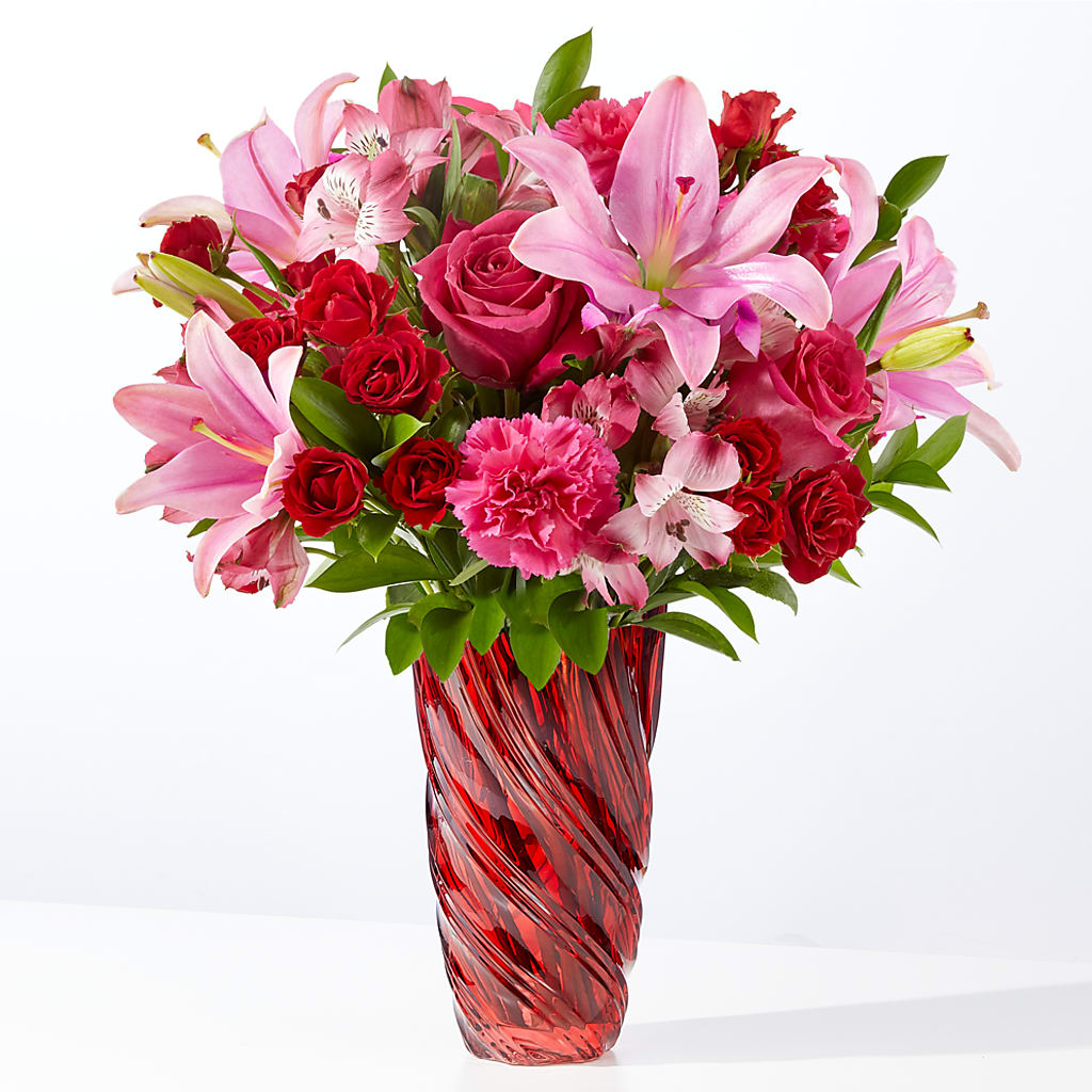 In Love Bouquet with Luxe Swirl Vase – AIMEE'S FLOWERS, San Diego CA