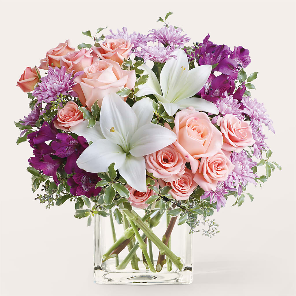 Mani Pedi Bouquet – AIMEE'S FLOWERS, San Diego CA