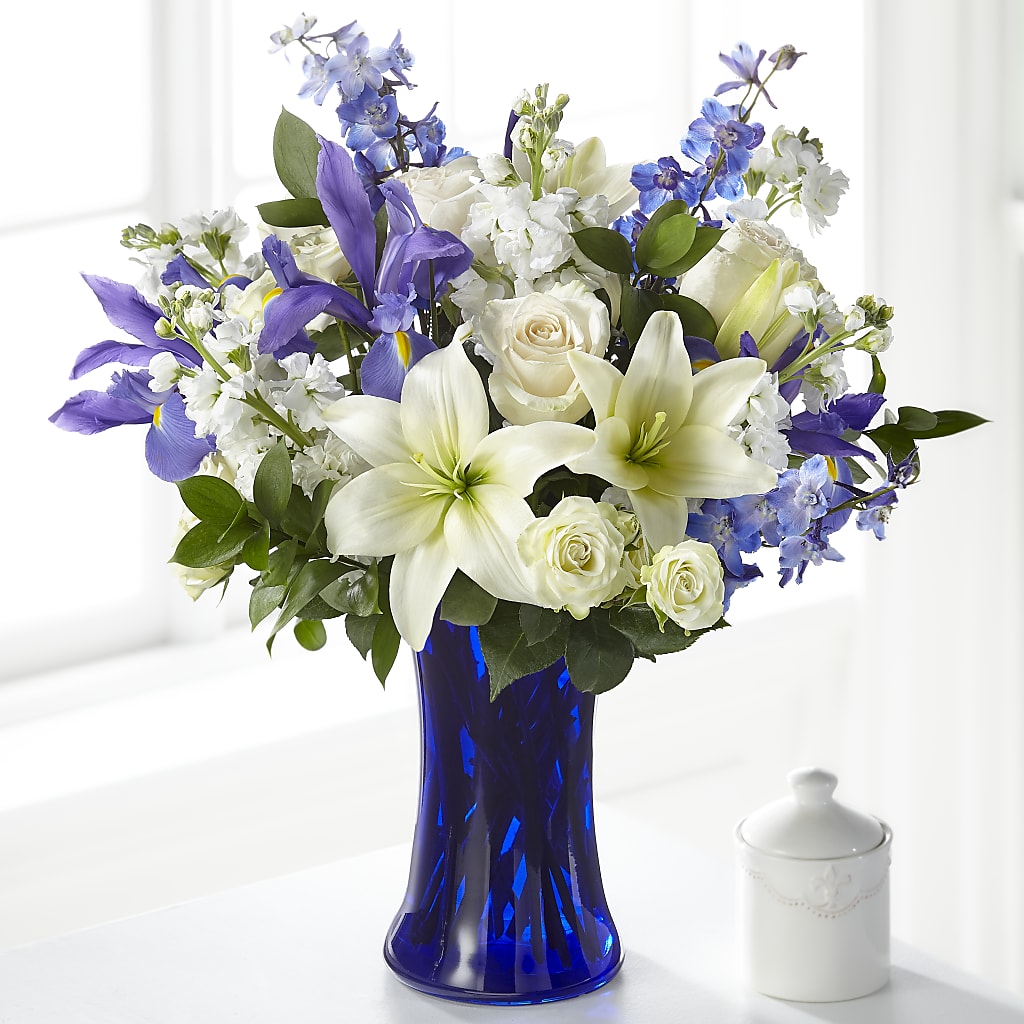Calming Comfort Bouquet – AIMEE'S FLOWERS, San Diego CA