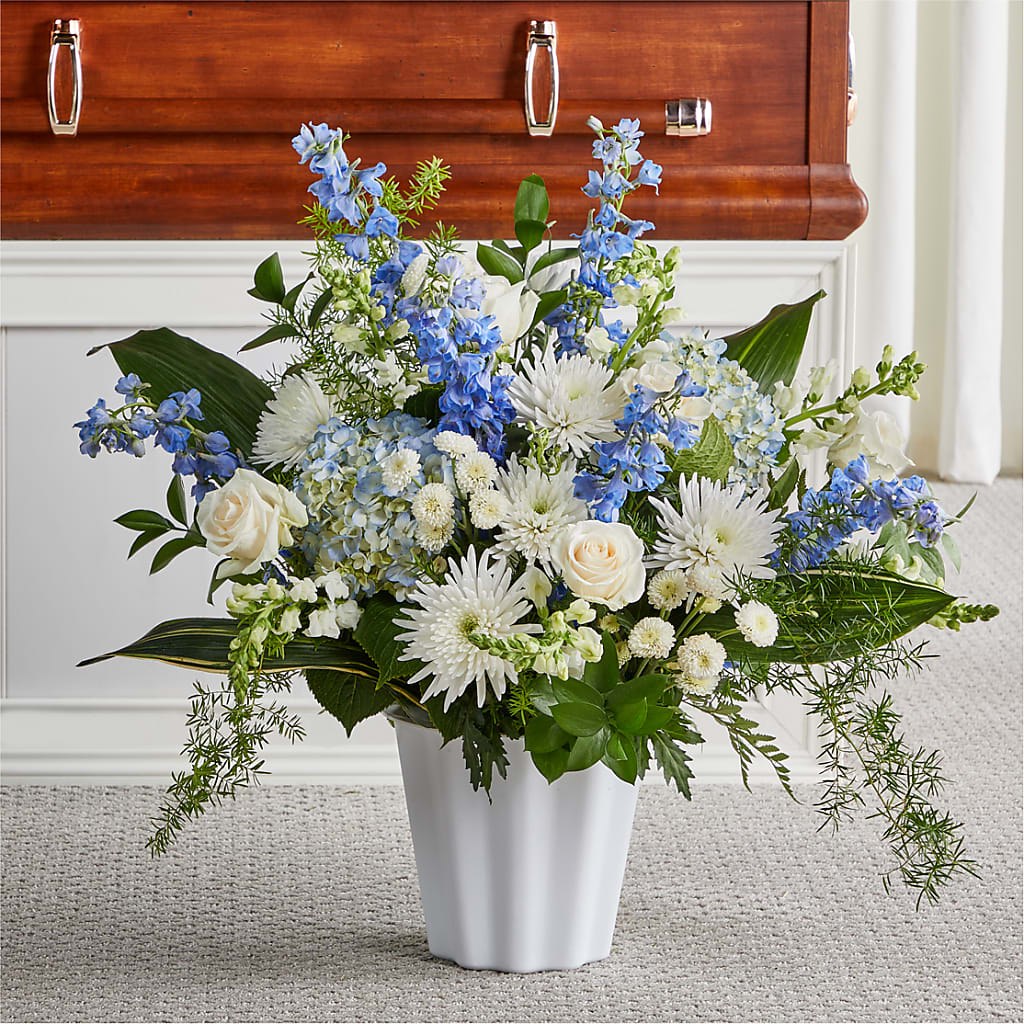 Everlasting Memories Floor Basket – AIMEE'S FLOWERS, San Diego CA
