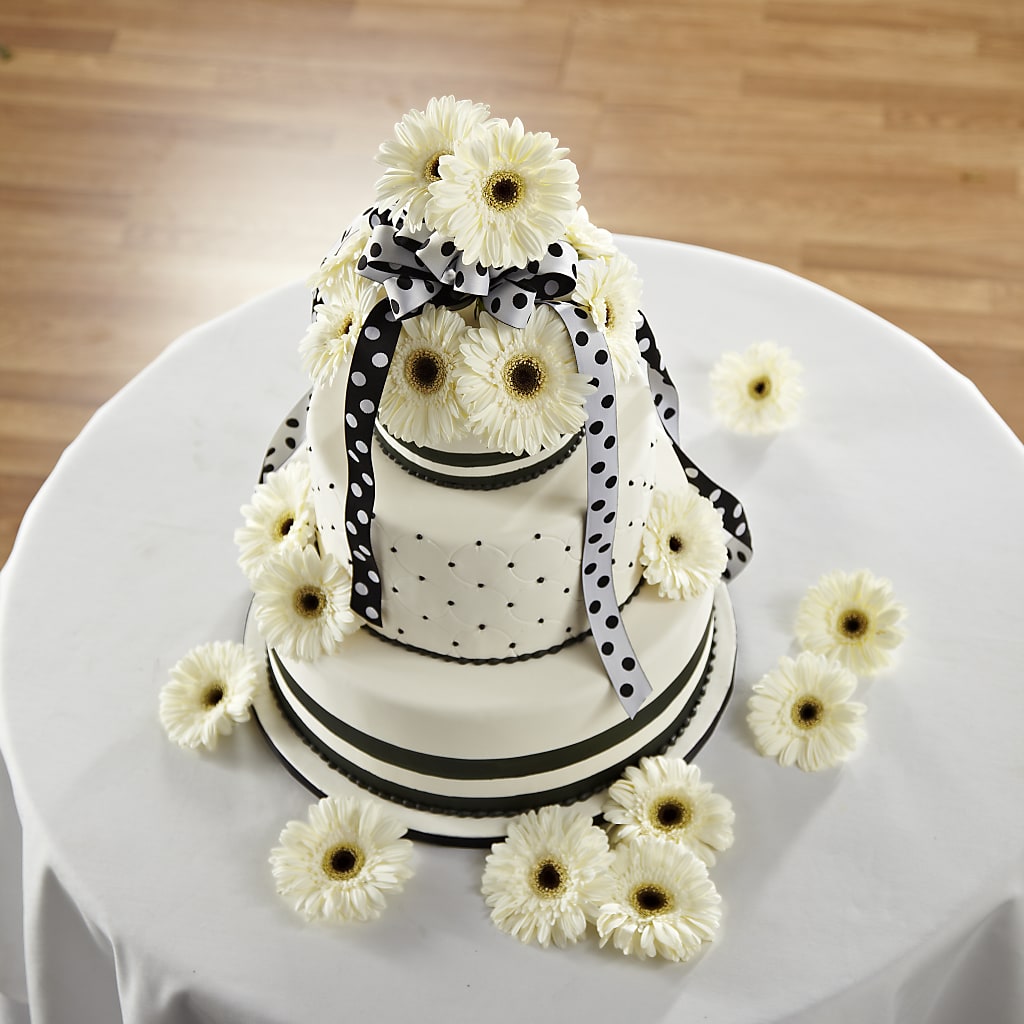 Simple Sophistication Cake Décor – AIMEE'S FLOWERS, San Diego CA