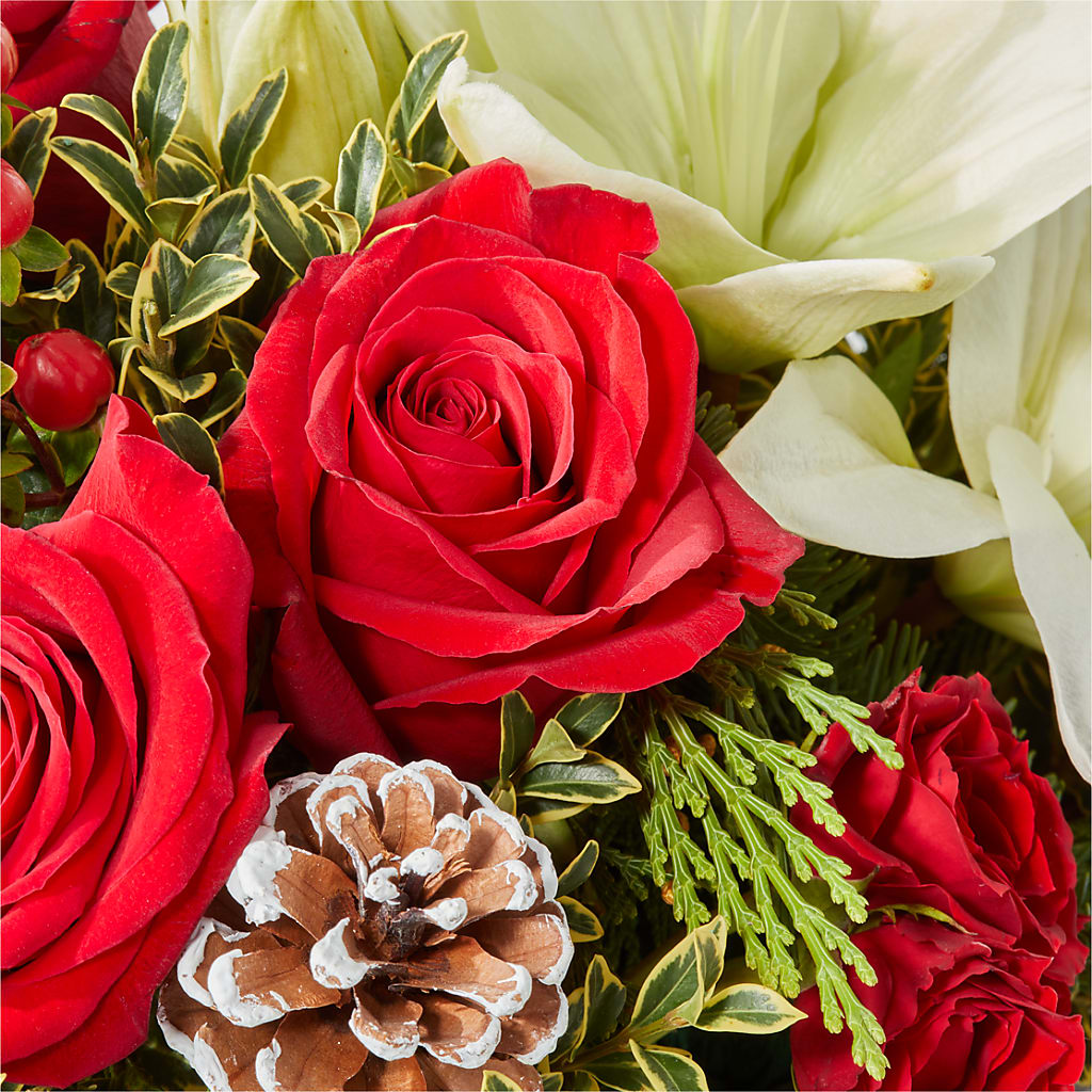 Snowy Wonderland Bouquet – AIMEE'S FLOWERS, San Diego CA