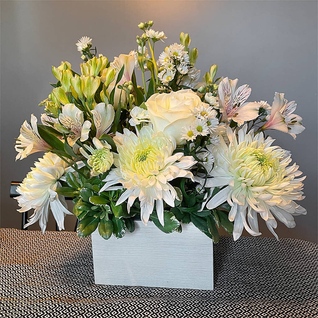 Eternal Affection Arrangement – AIMEE'S FLOWERS, San Diego CA