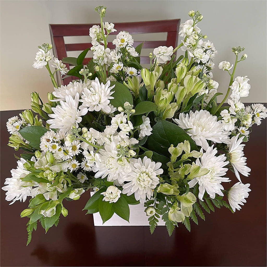Eternal Affection Arrangement – AIMEE'S FLOWERS, San Diego CA