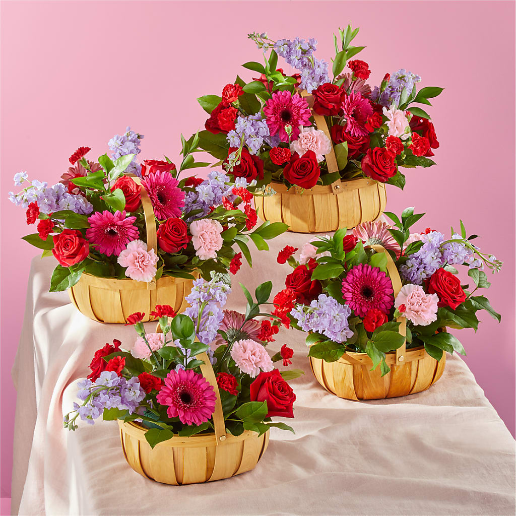 Pink Picnic Basket – AIMEE'S FLOWERS, San Diego CA