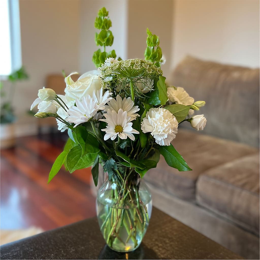 Classic Ivory – A Florist Original – AIMEE'S FLOWERS, San Diego CA