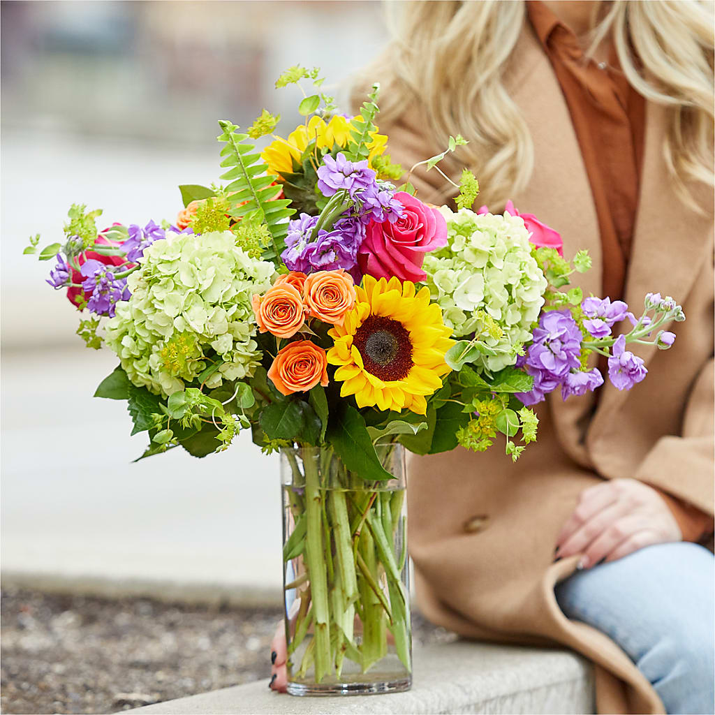 Vibrant Greetings Bouquet – AIMEE'S FLOWERS, San Diego CA