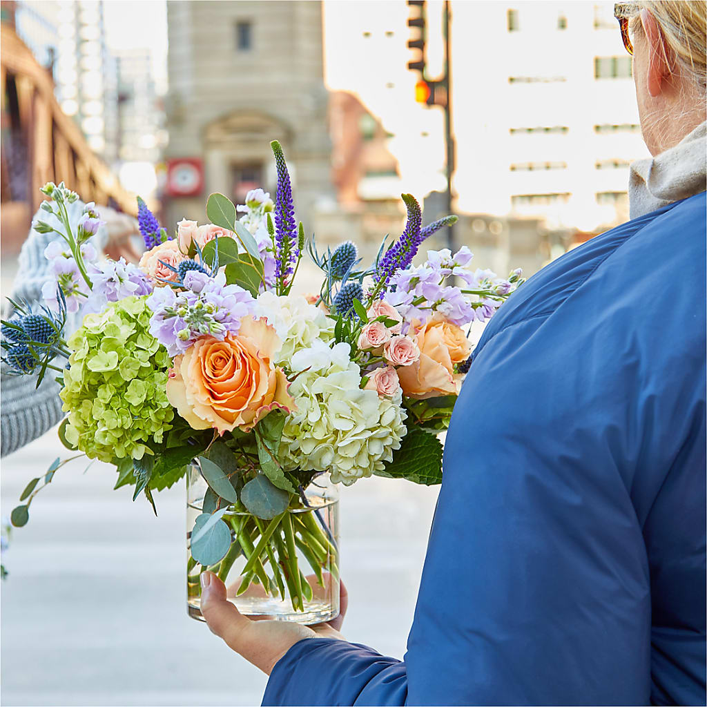 Porch Swing Bouquet – AIMEE'S FLOWERS, San Diego CA