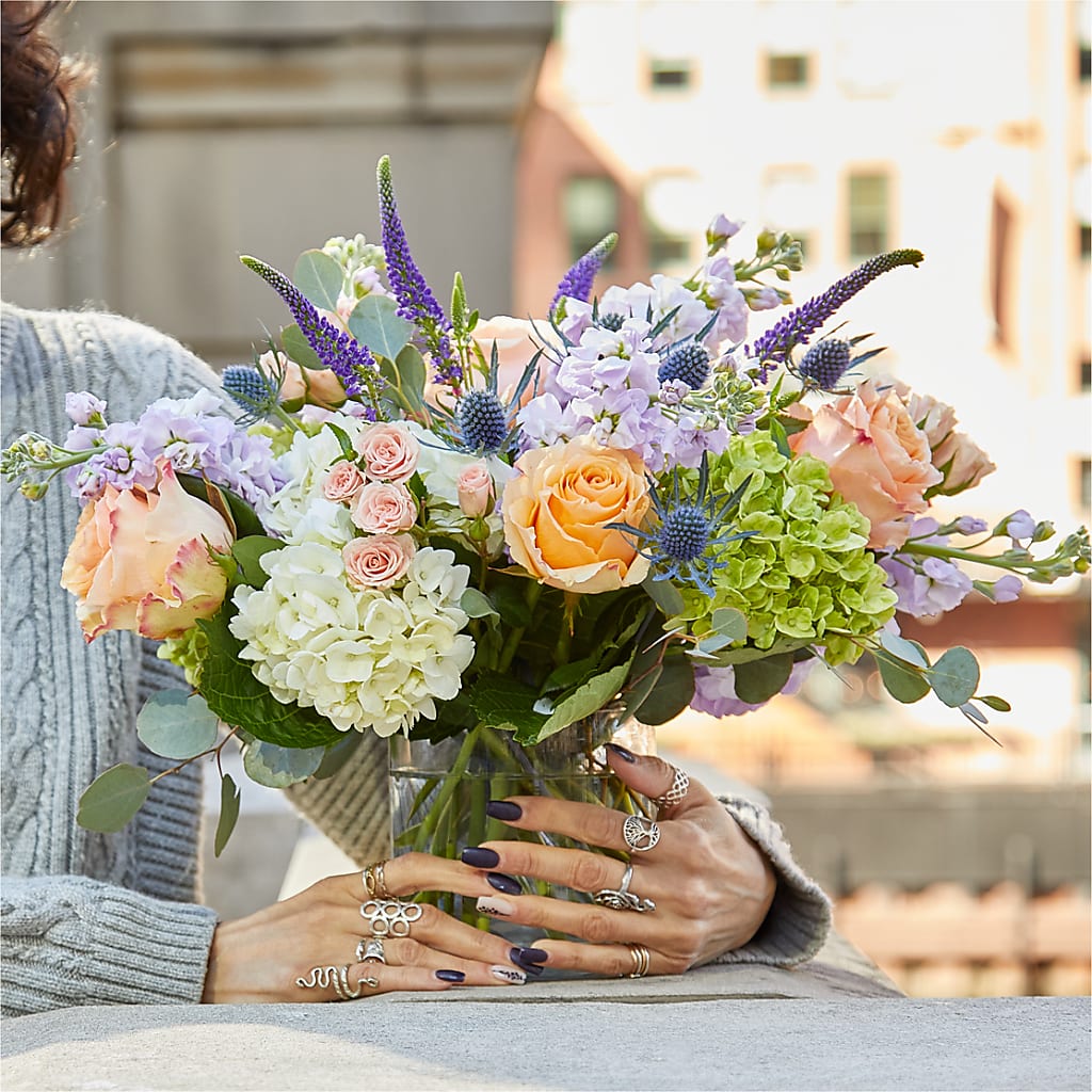 Porch Swing Bouquet – AIMEE'S FLOWERS, San Diego CA