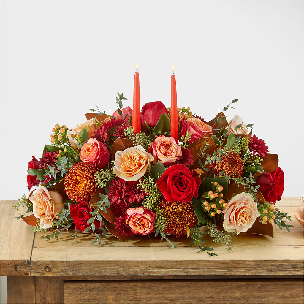 Gather Near Centerpiece – AIMEE'S FLOWERS, San Diego CA